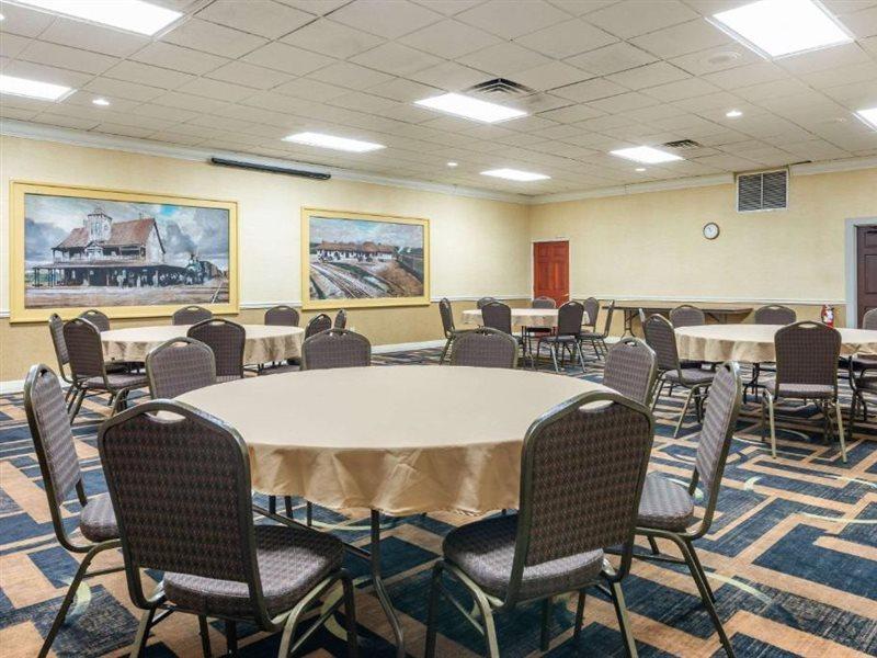 Quality Inn And Suites Palatka Riverfront Екстер'єр фото