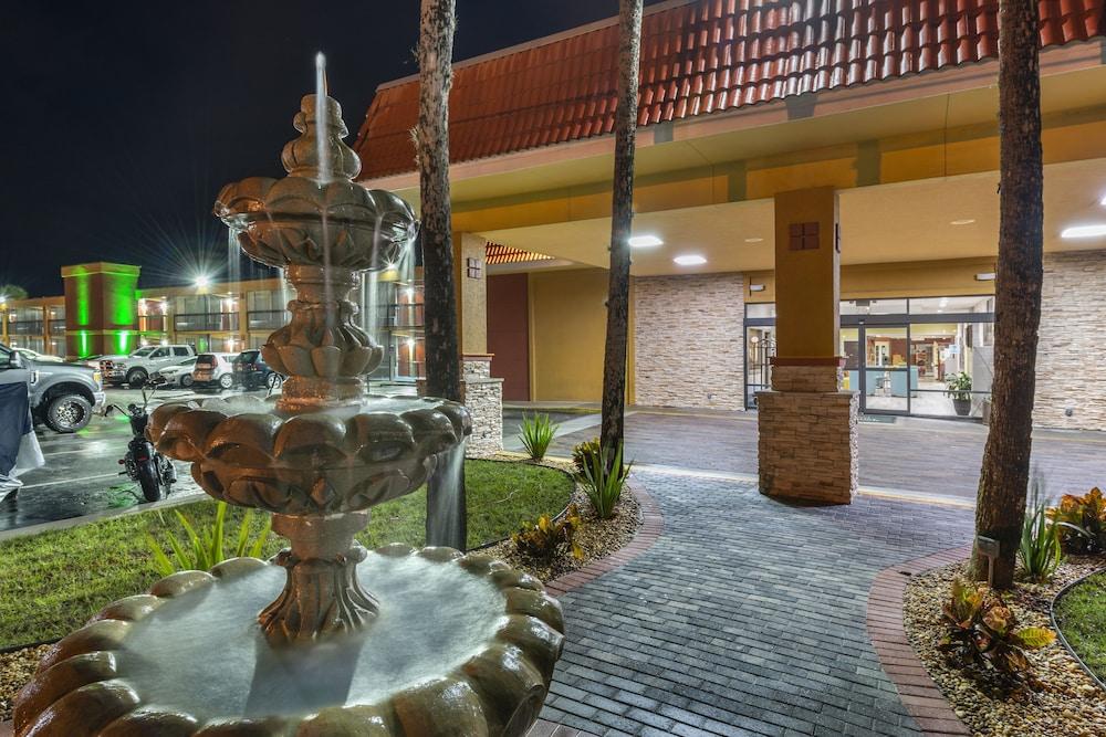 Quality Inn And Suites Palatka Riverfront Екстер'єр фото