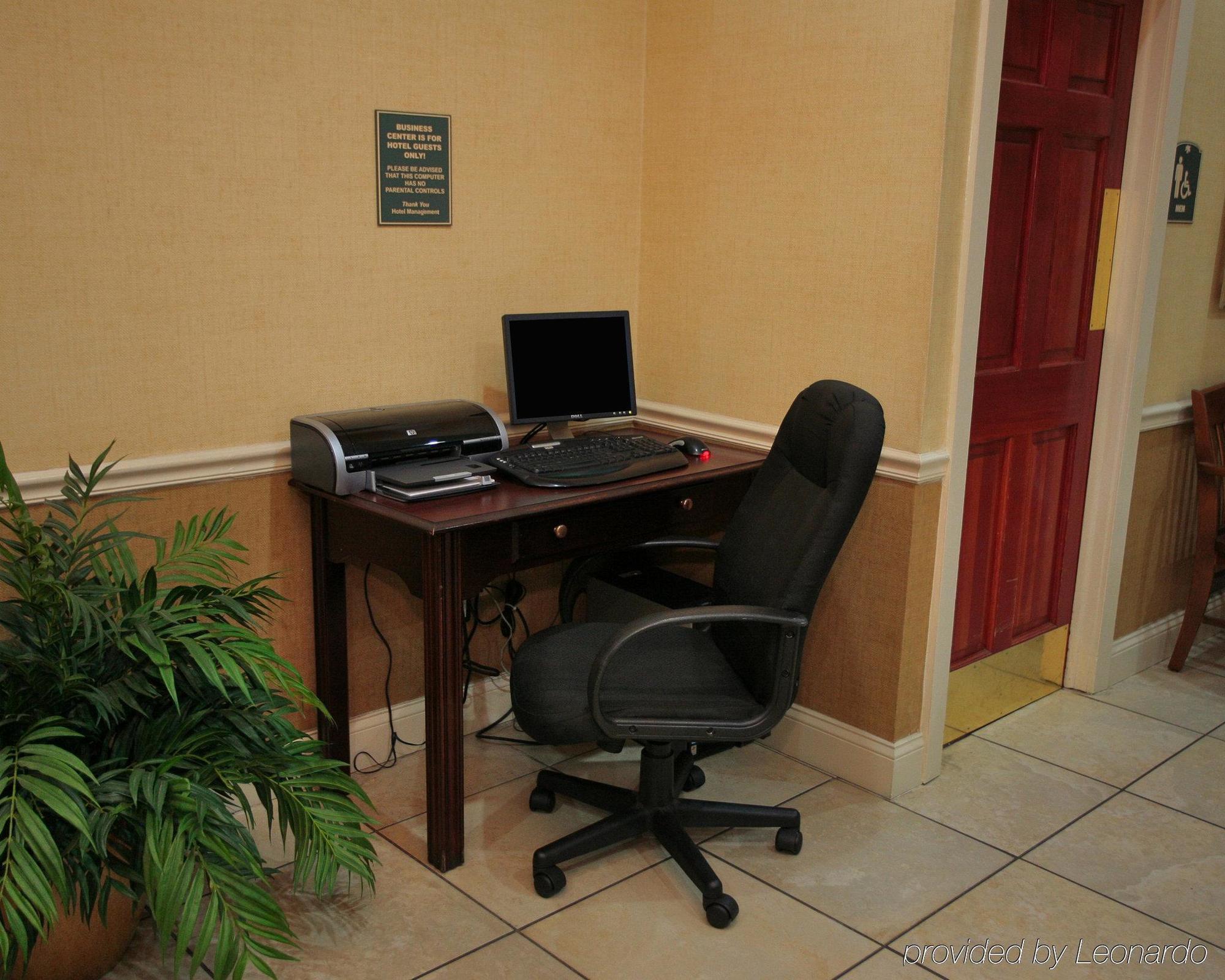Quality Inn And Suites Palatka Riverfront Зручності фото