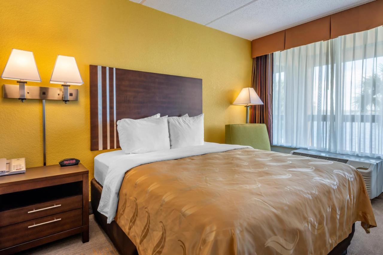 Quality Inn And Suites Palatka Riverfront Екстер'єр фото
